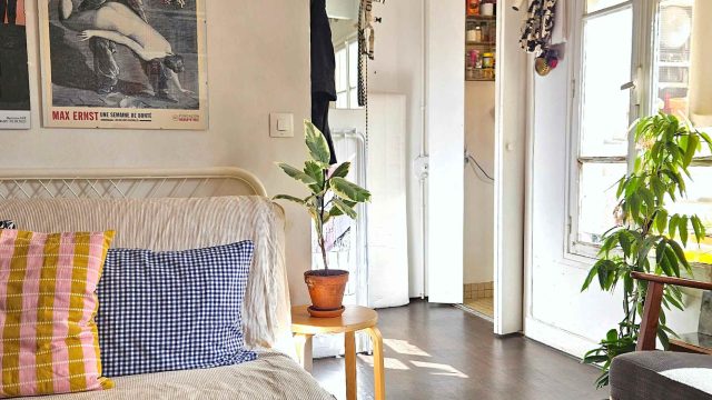 Mastering Minimalism: Life in a Compact Paris Studio