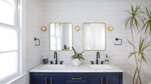 Transform Your Bathroom: Innovative Storage Solutions That Shine
