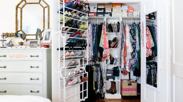 Maximize Your Closet Space with Innovative Stackable Bins
