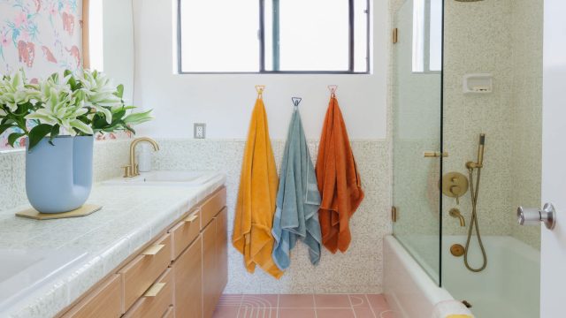 Transform Your Small Bathroom with Stylish Storage Solutions
