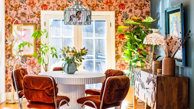 Reviving Tavern Lights: A Nostalgic Trend Reshaping Home Decor