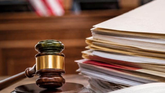 Court Ruling Shakes Immigration Policy: Arrests at Courts Halted
