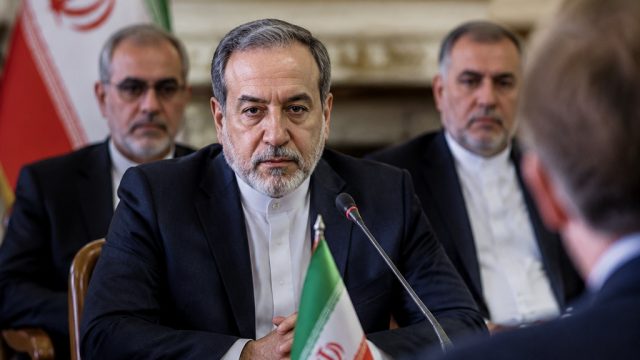 Iran Urges Clarity in US Relations Amid Ongoing Negotiations