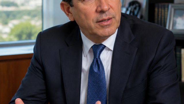 Andrés Chait Takes Charge of LAUSD Amid